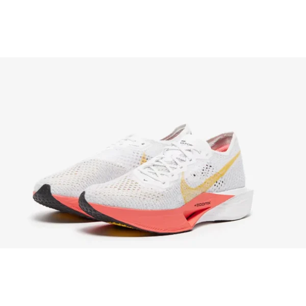 Nike ZoomX Vaporfly NEXT% 3