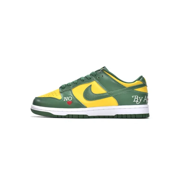 (OG)Supreme x Nike SB Dunk Low Brazil DO7412-983